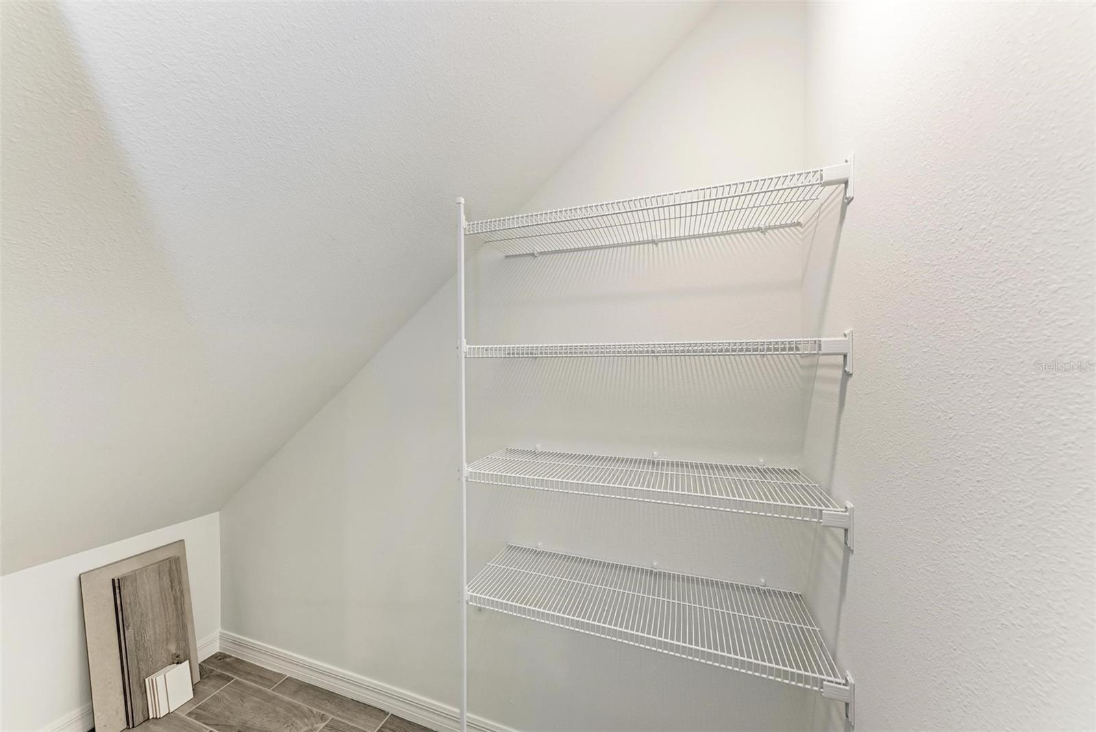306 VIA ANINA DR