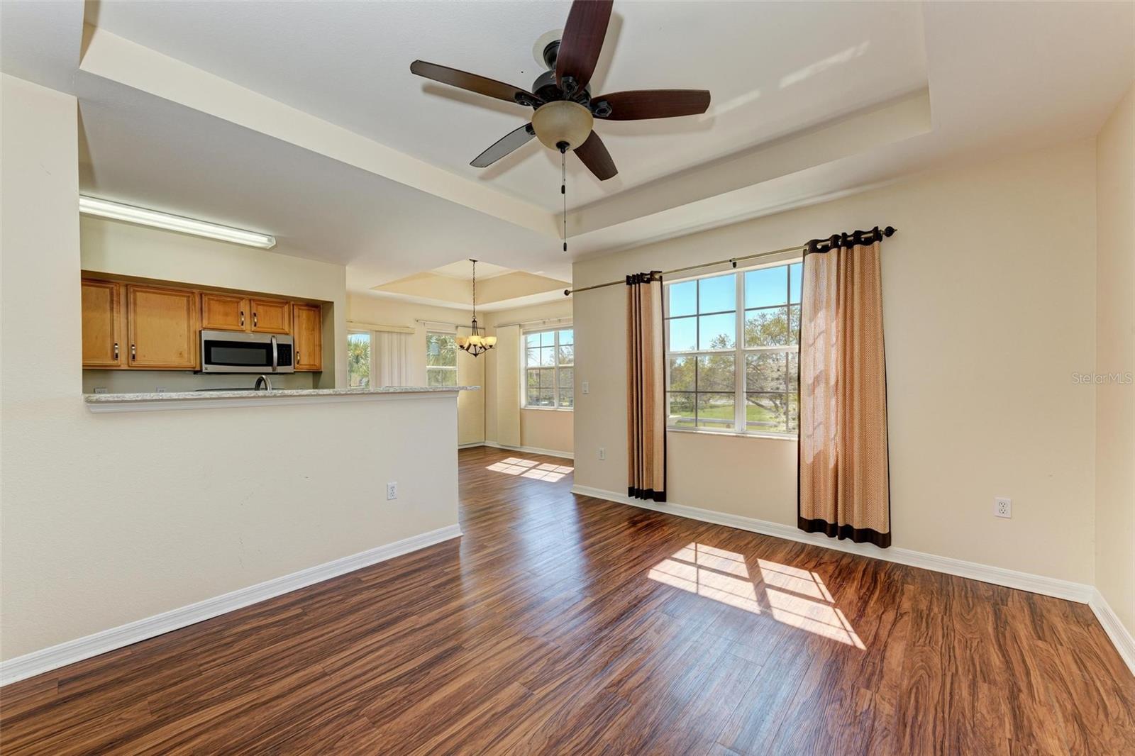 1195 VILLAGIO CIR #201