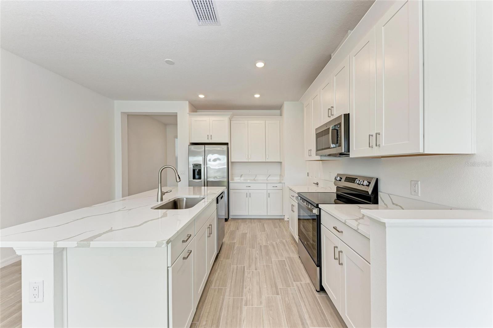 313 VIA TUSCANY AVENUE