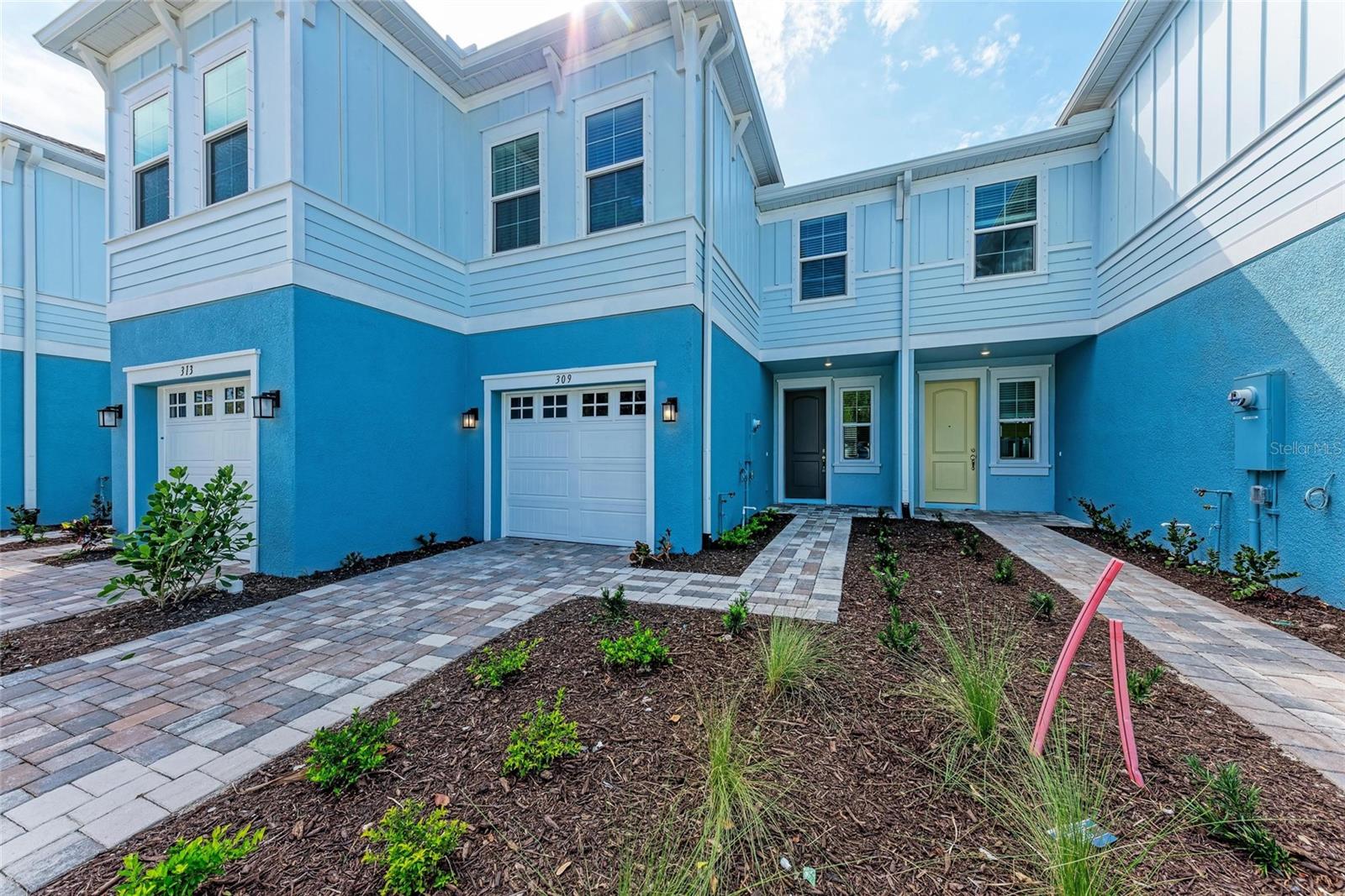 313 VIA TUSCANY AVENUE