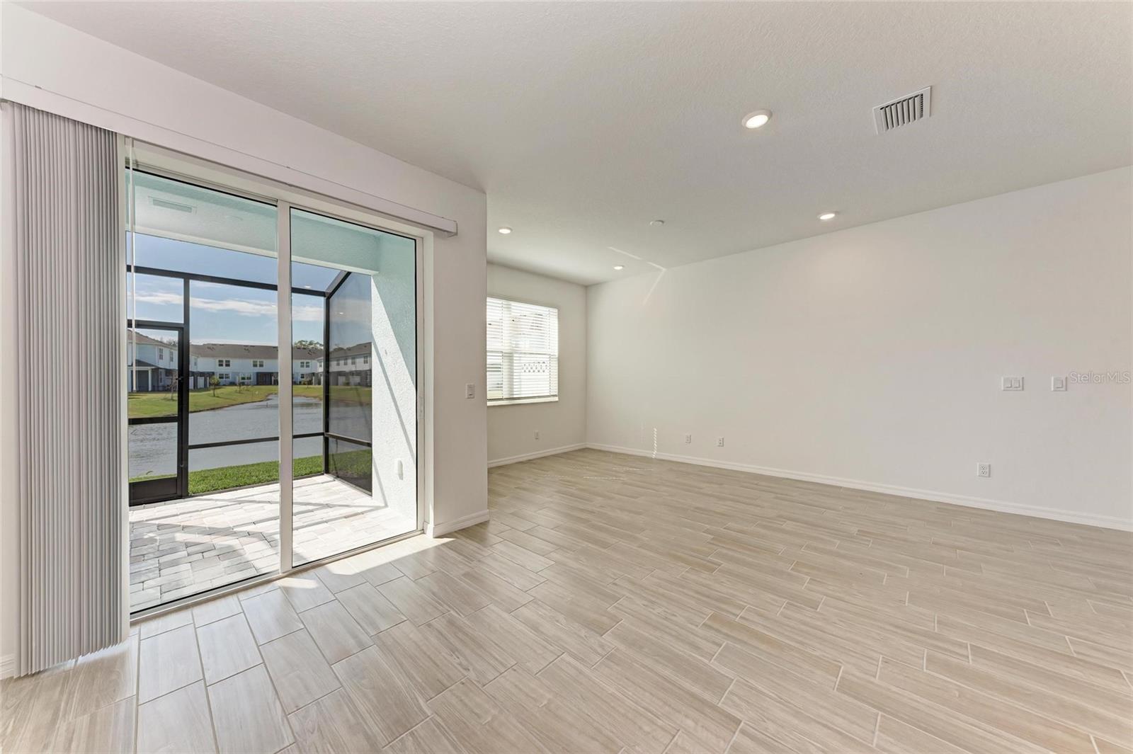 313 VIA TUSCANY AVENUE