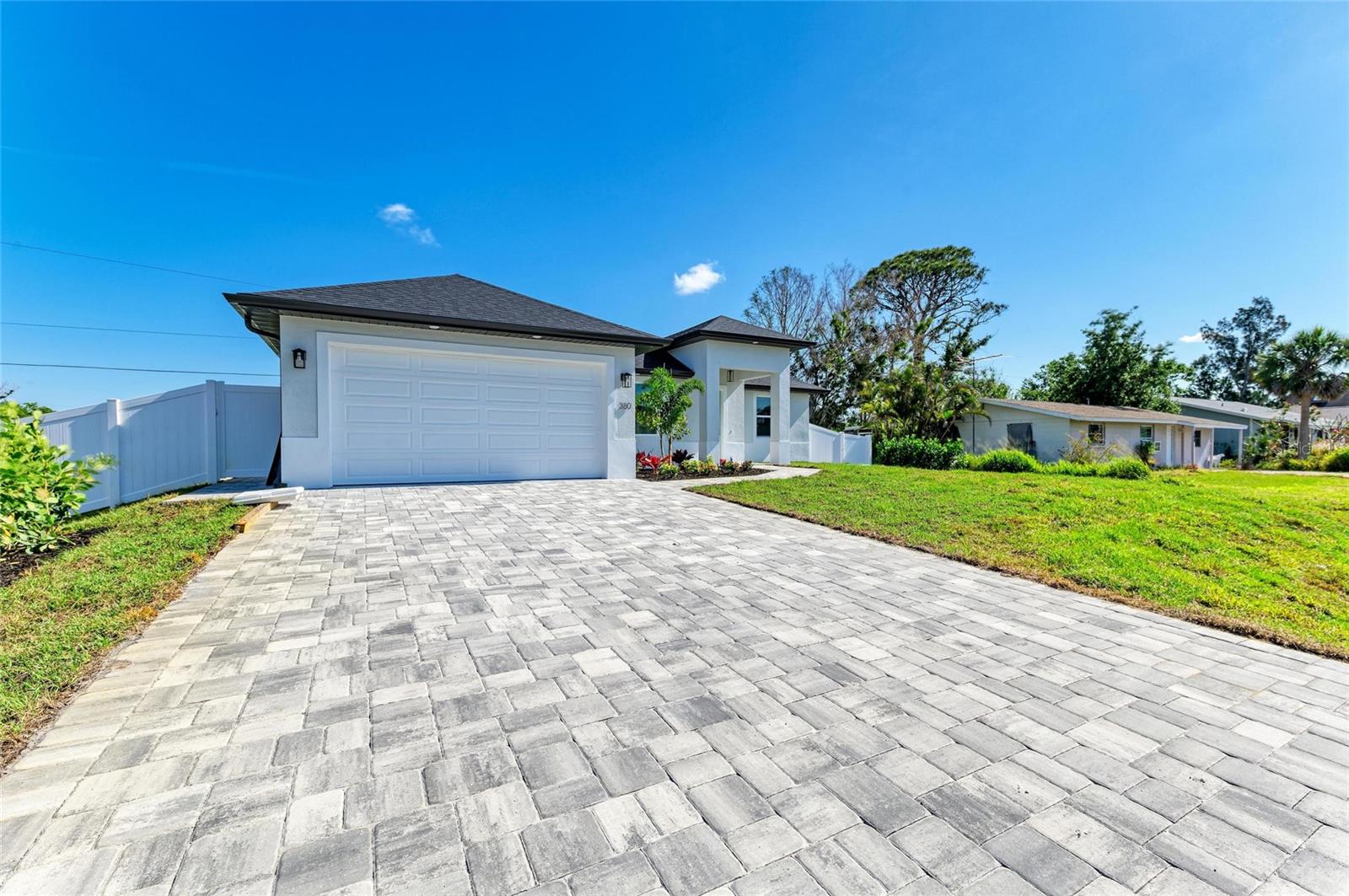 380 HOLLY RD