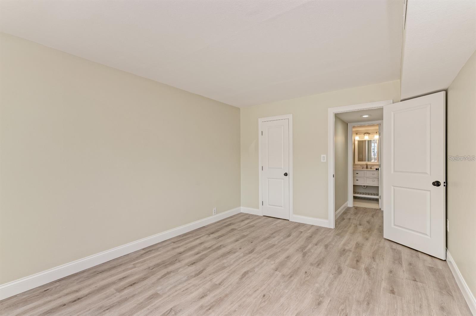 129 TYLER DR #101