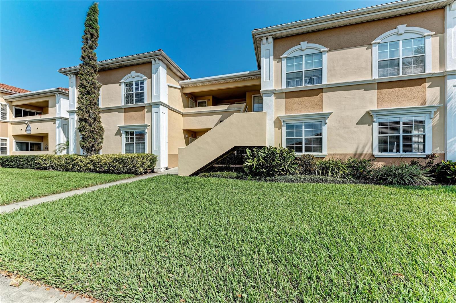 1030 VILLAGIO CIR #103
