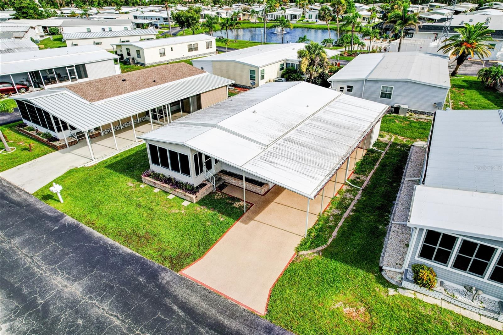 29 S EASTER ISLAND CIR