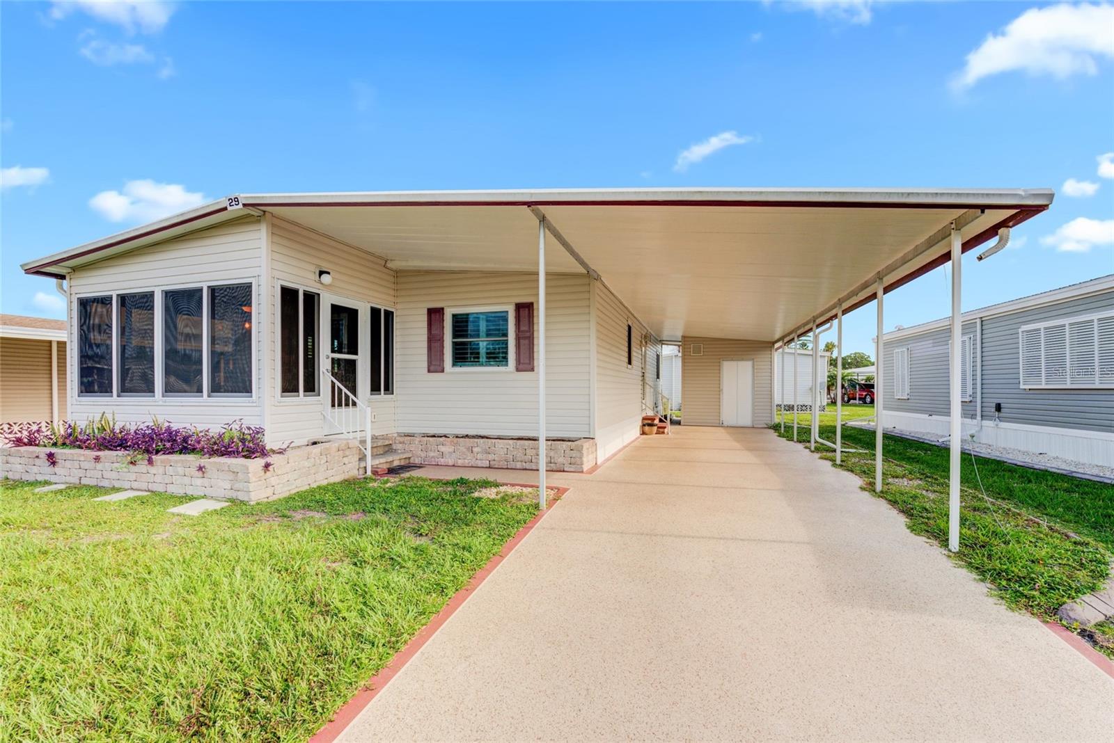 29 S EASTER ISLAND CIR