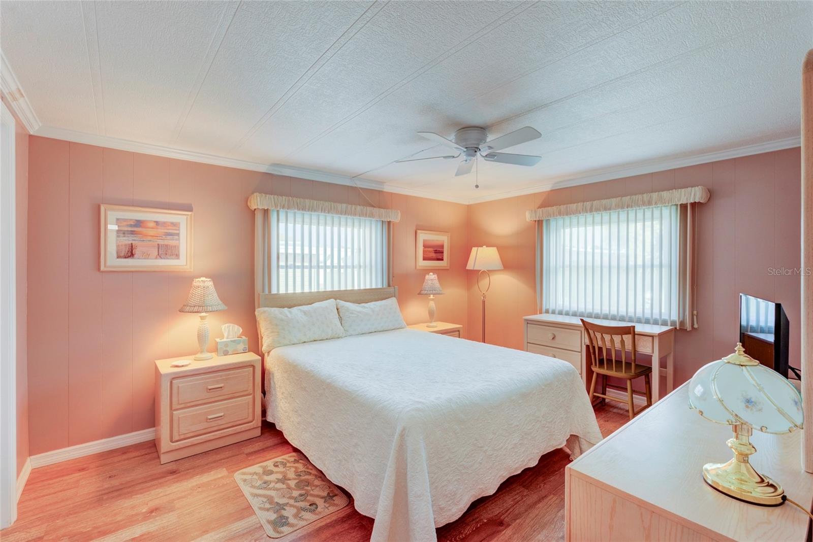 29 S EASTER ISLAND CIR