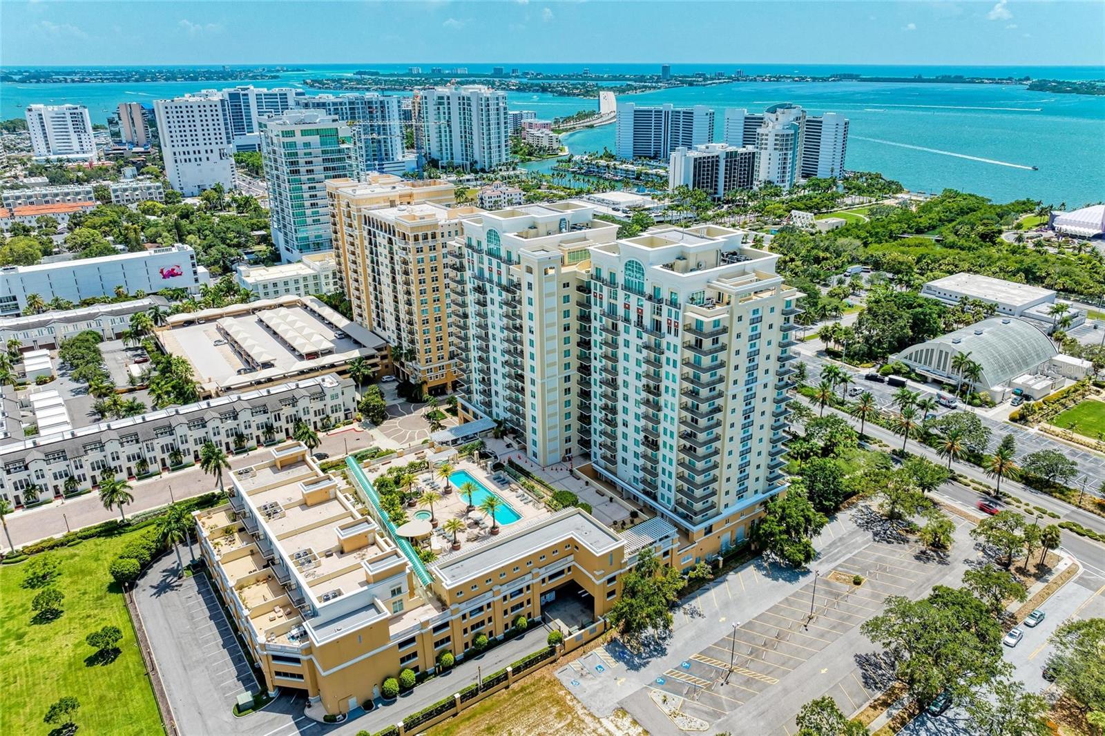 800 N TAMIAMI TRL #1010