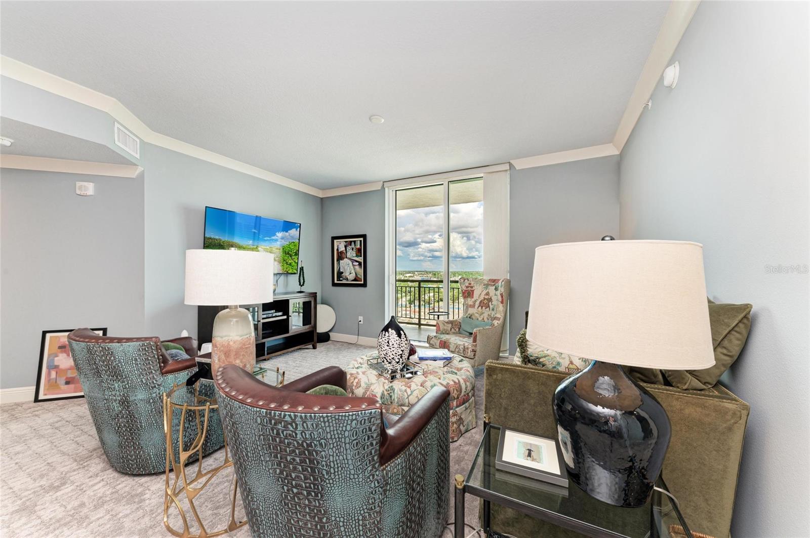 800 N TAMIAMI TRL #1010