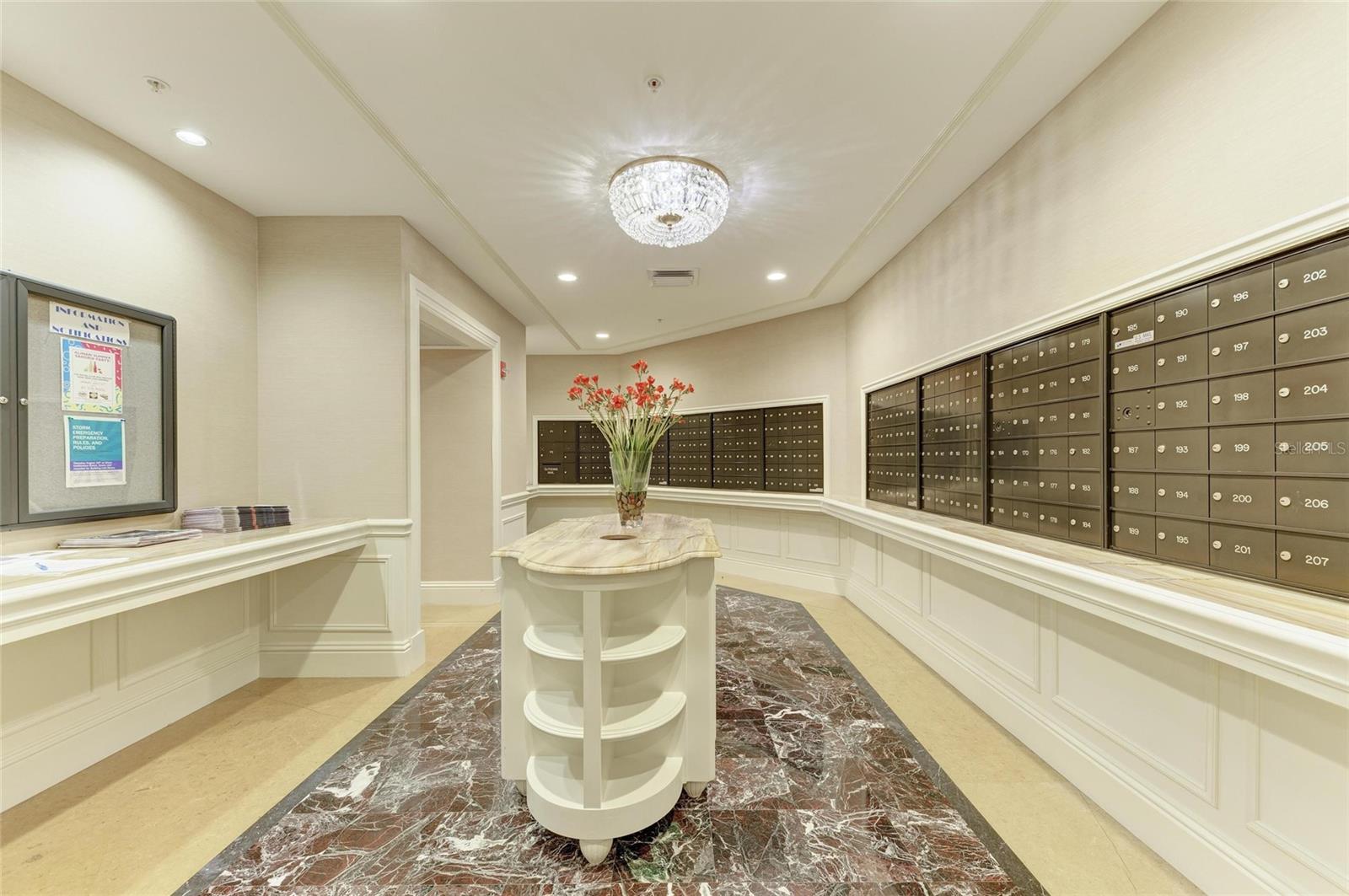 800 N TAMIAMI TRL #1010