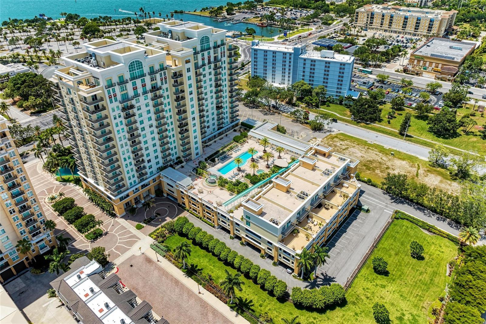 800 N TAMIAMI TRL #1010
