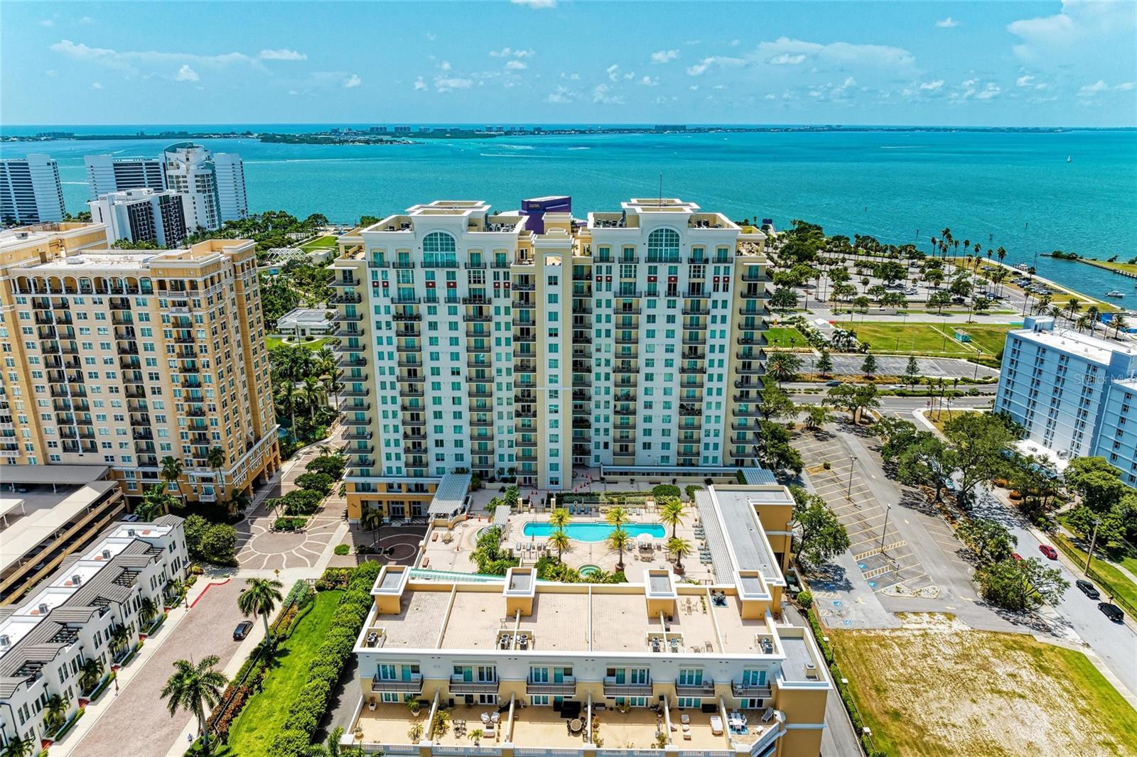 800 N TAMIAMI TRL #1010