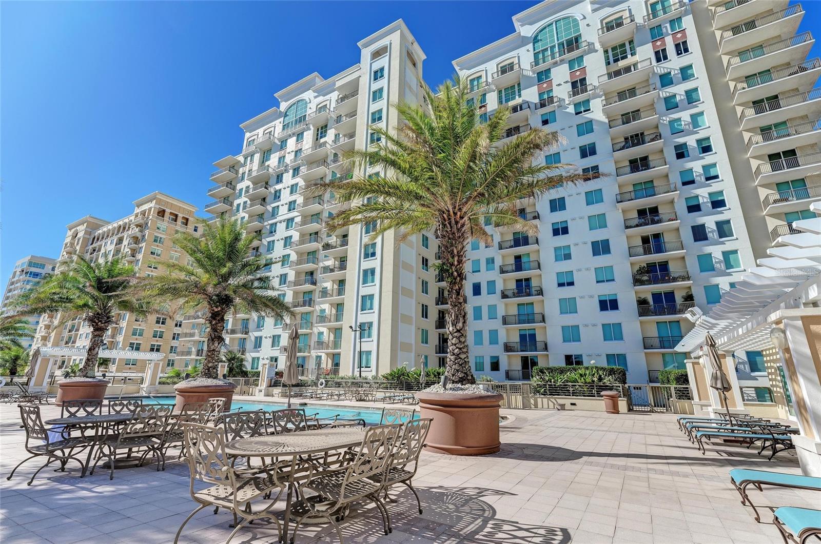 800 N TAMIAMI TRL #1010