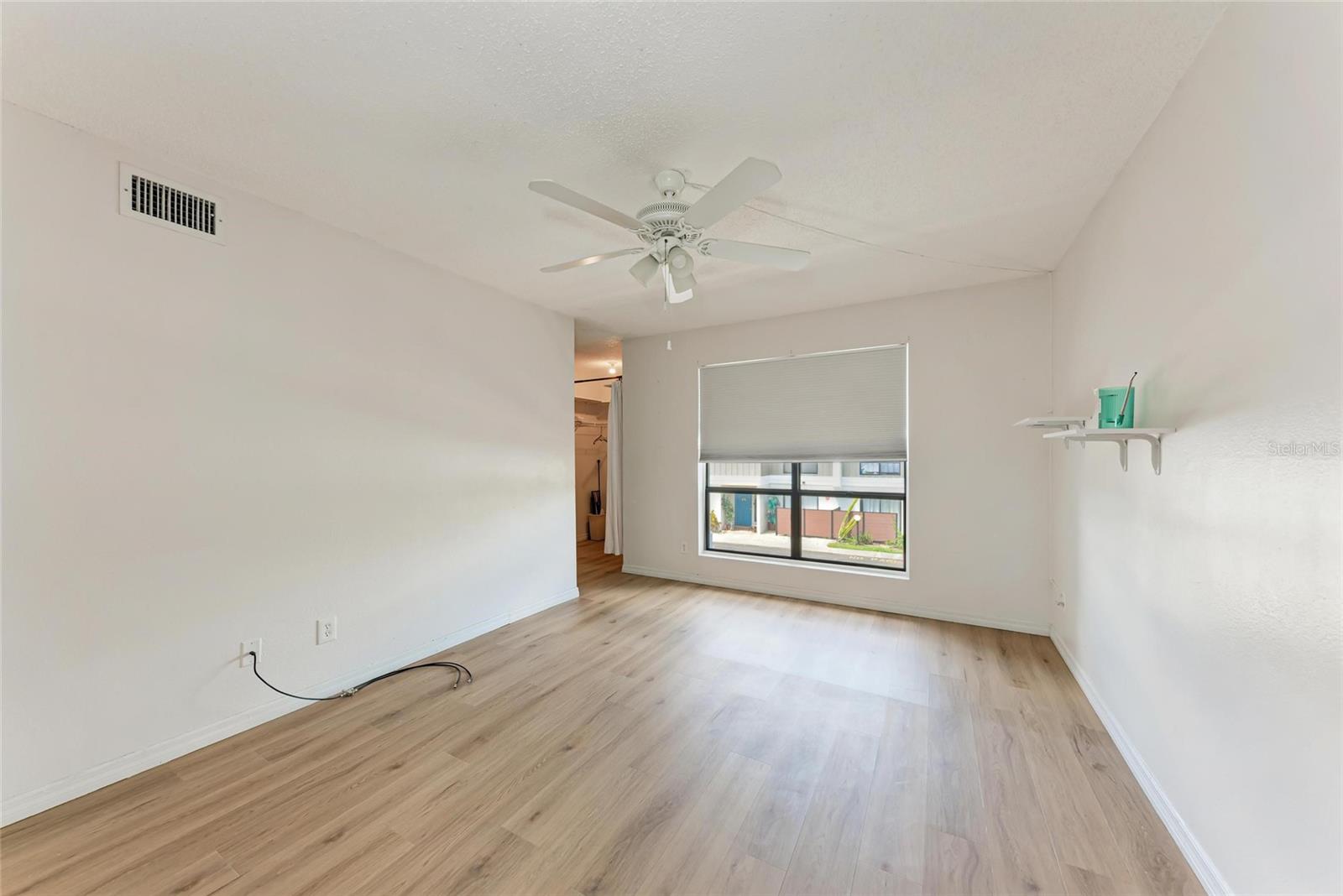 4001 BENEVA RD #335