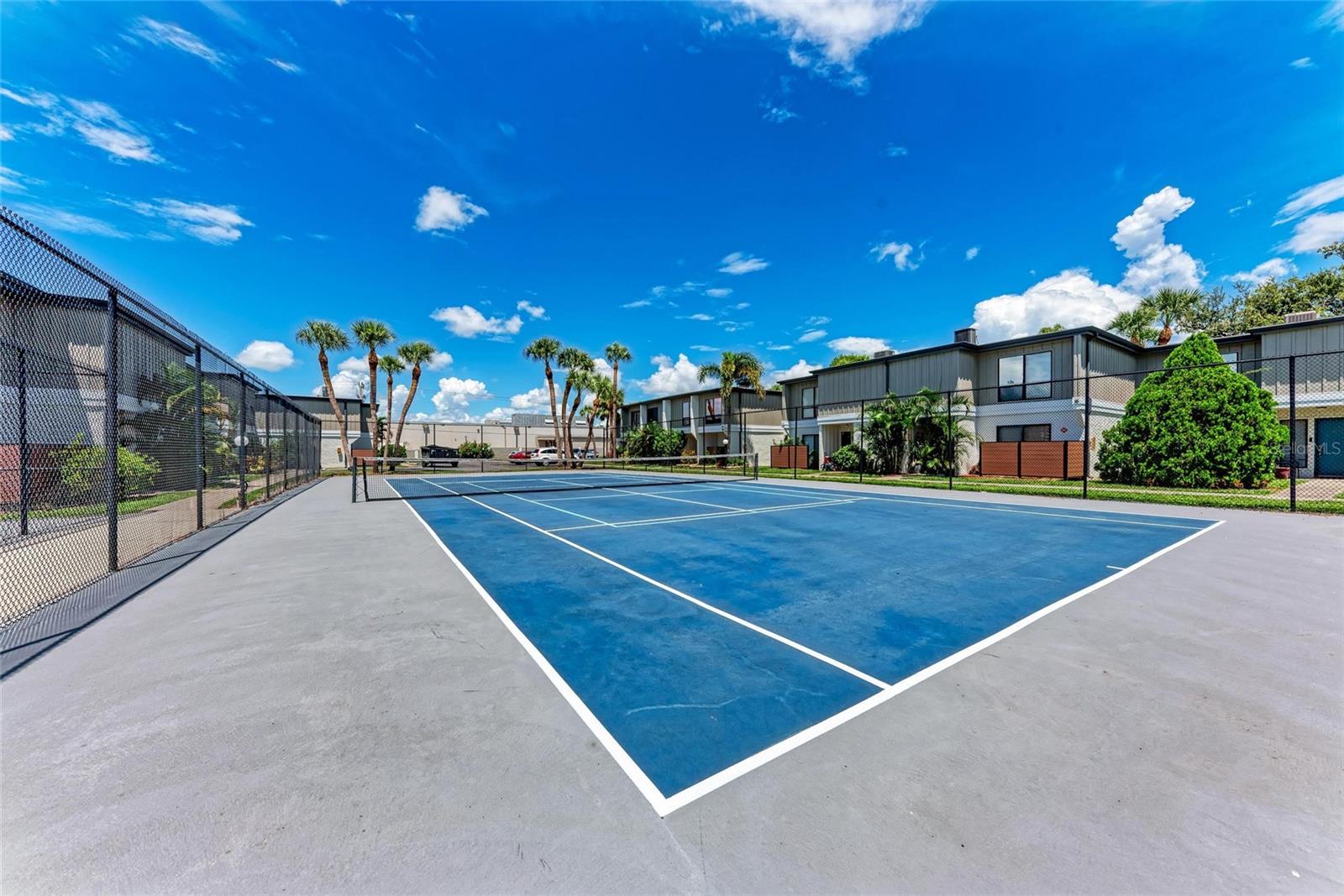 4001 BENEVA RD #335