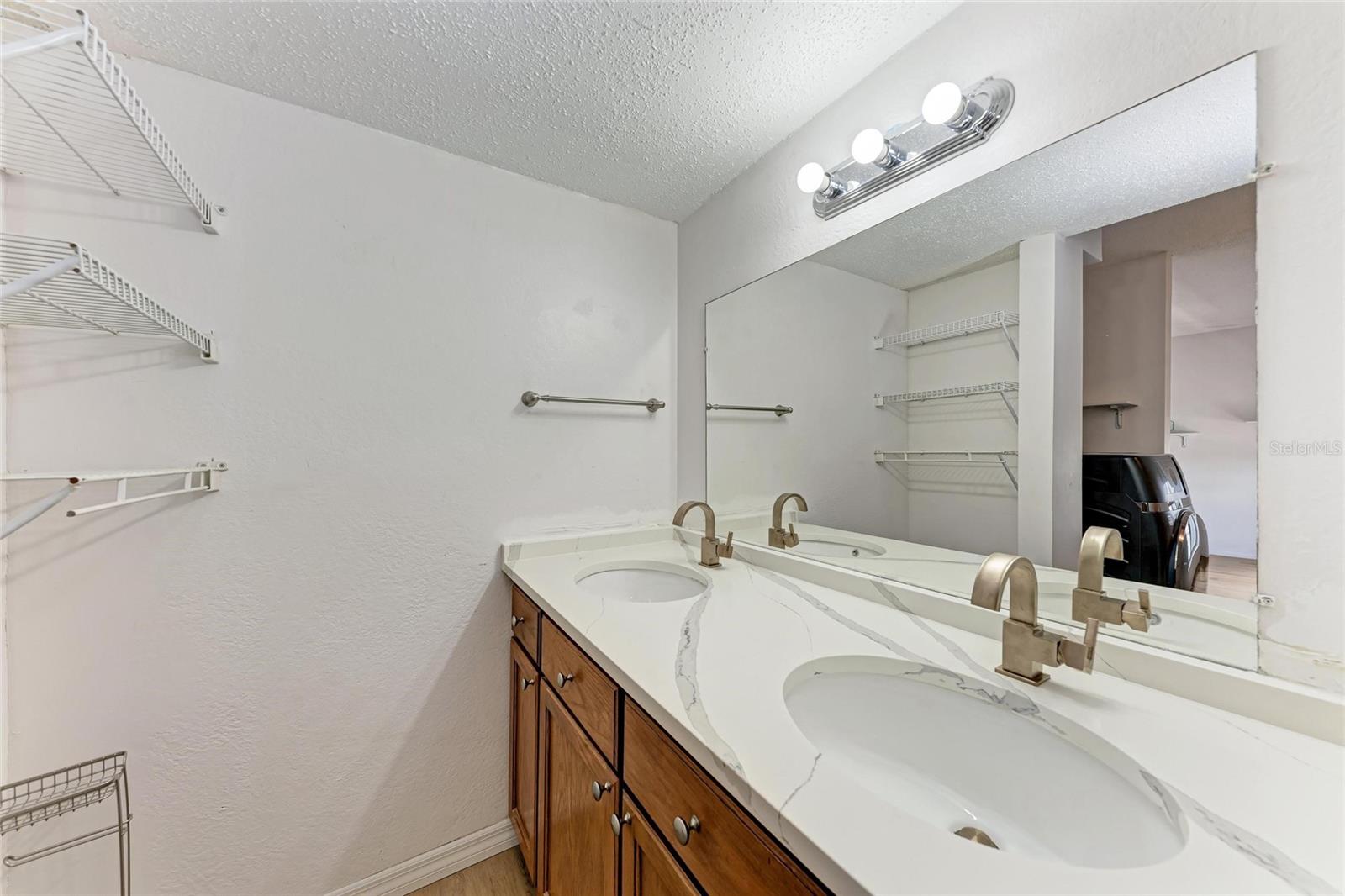 4001 BENEVA RD #335