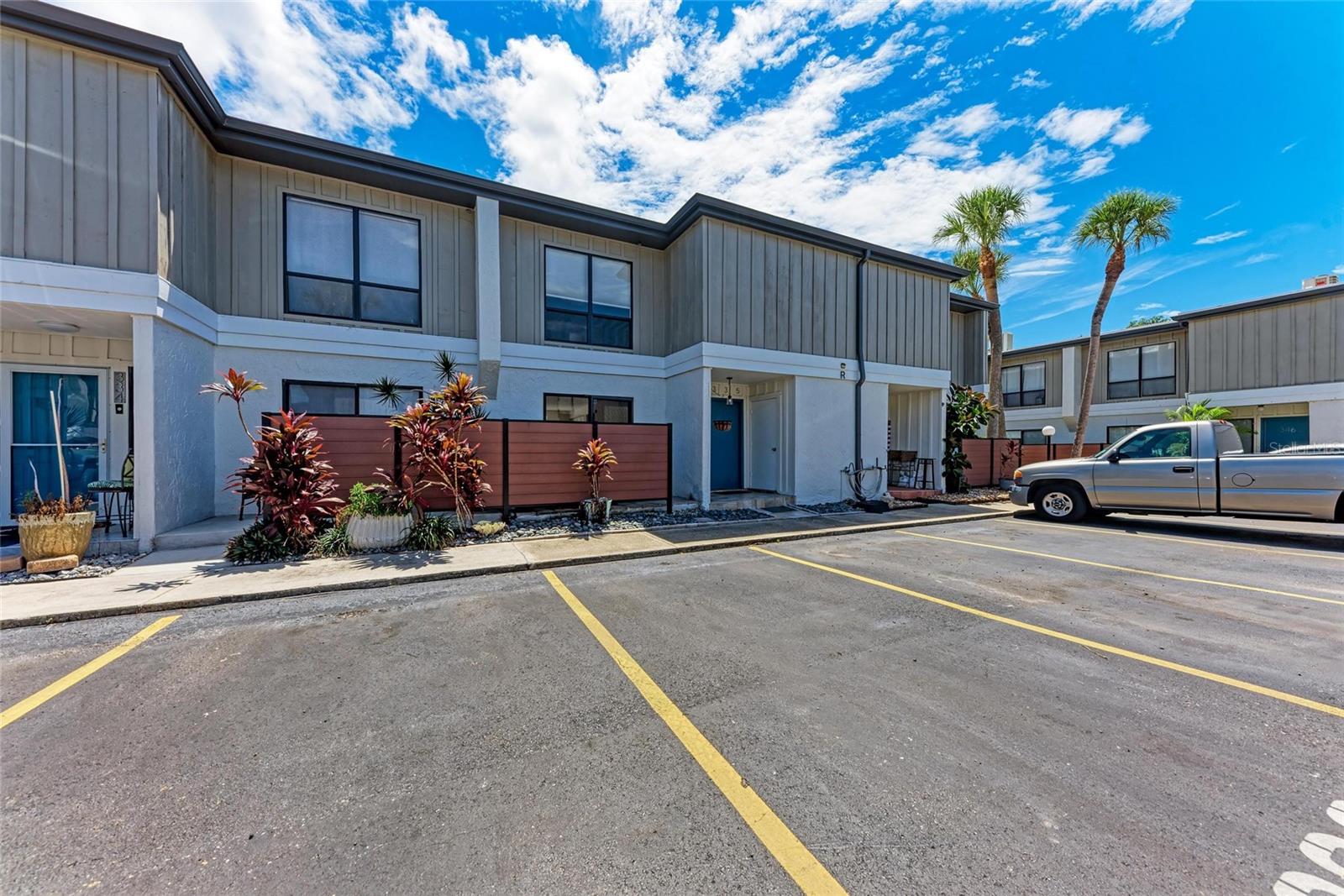 4001 BENEVA RD #335