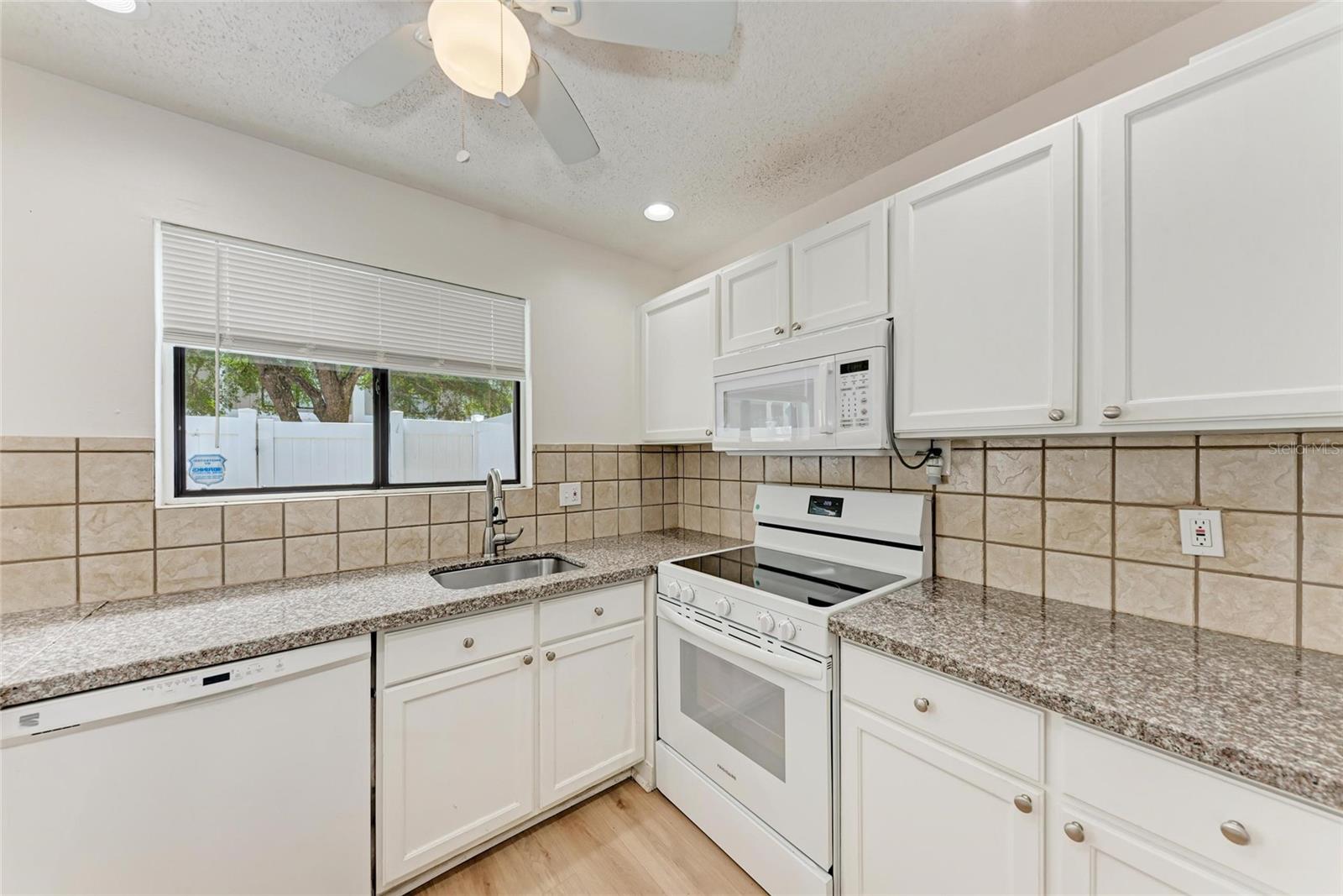 4001 BENEVA RD #335