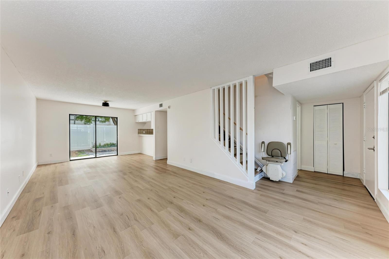 4001 BENEVA RD #335