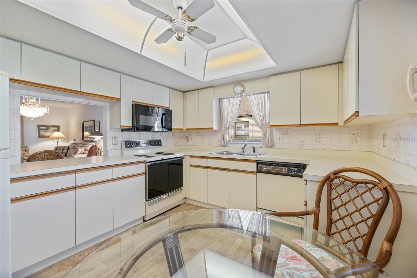 462 OAK HILL CIR #5