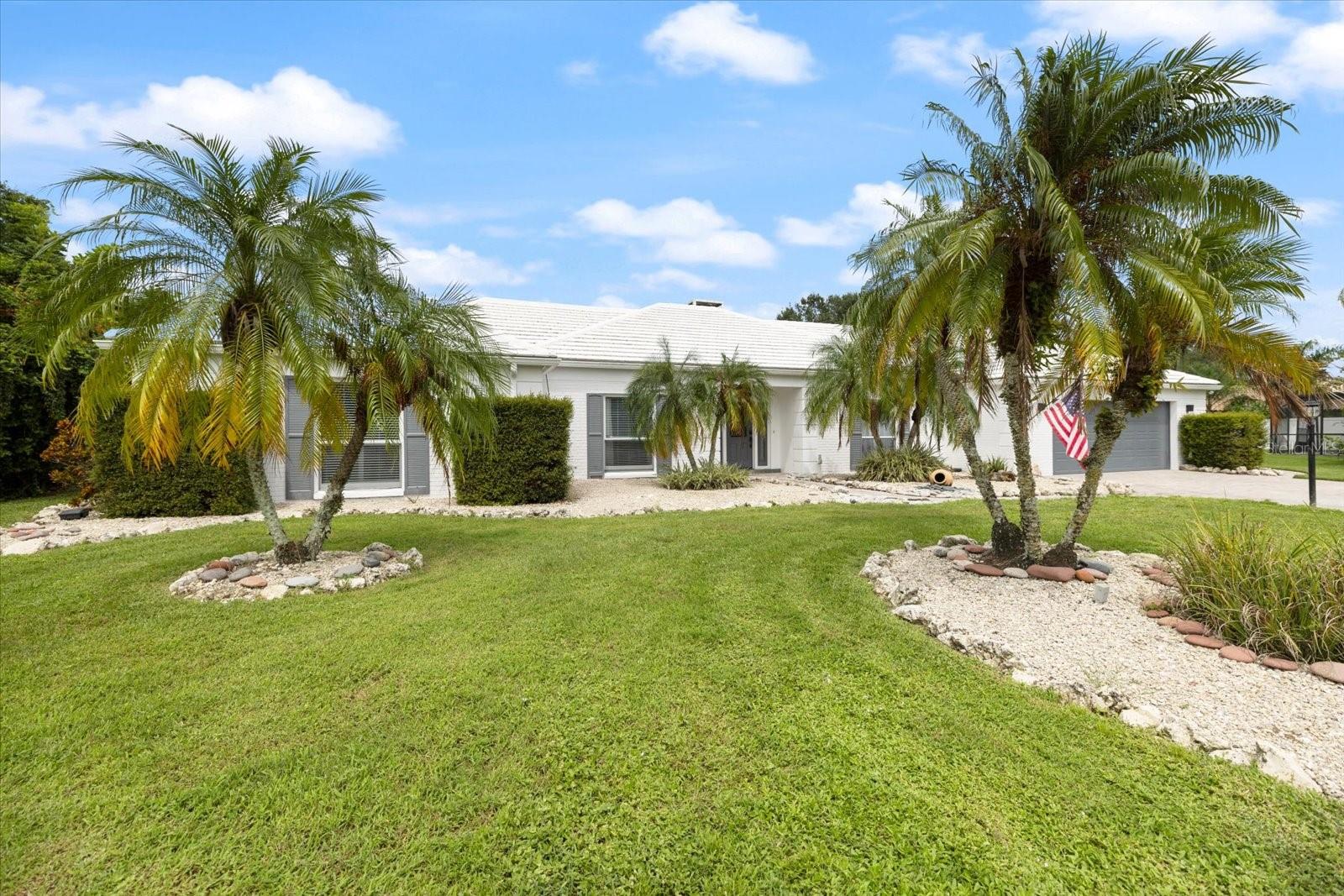 4762 MEREDITH LN
