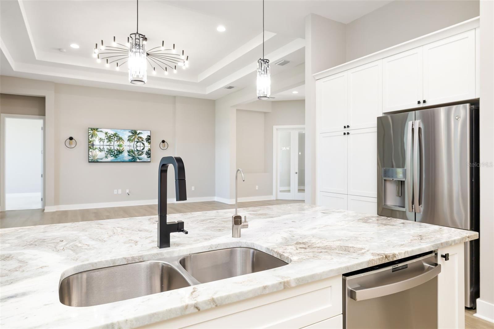 9004 ARTISAN WAY