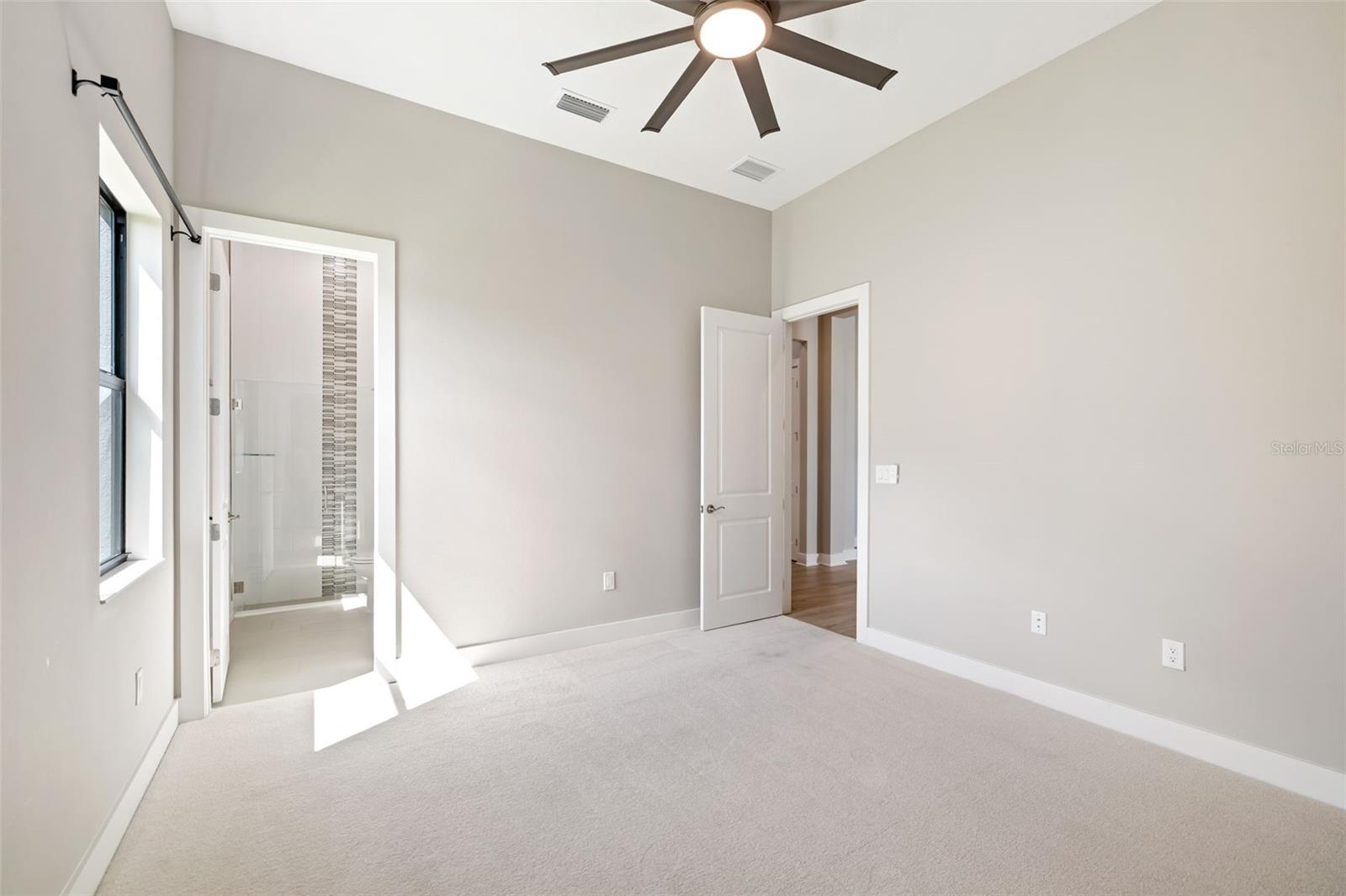 9004 ARTISAN WAY