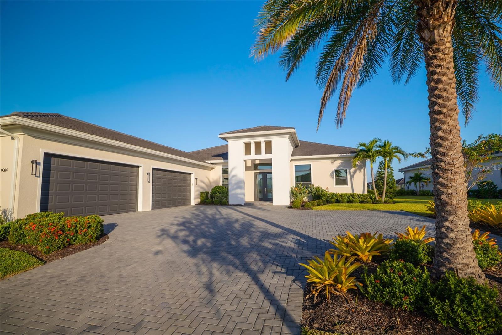9004 ARTISAN WAY