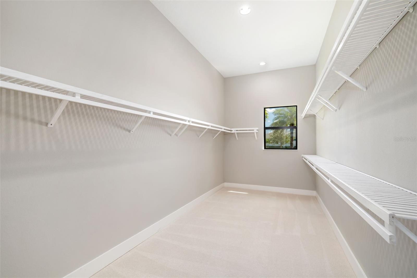 9004 ARTISAN WAY