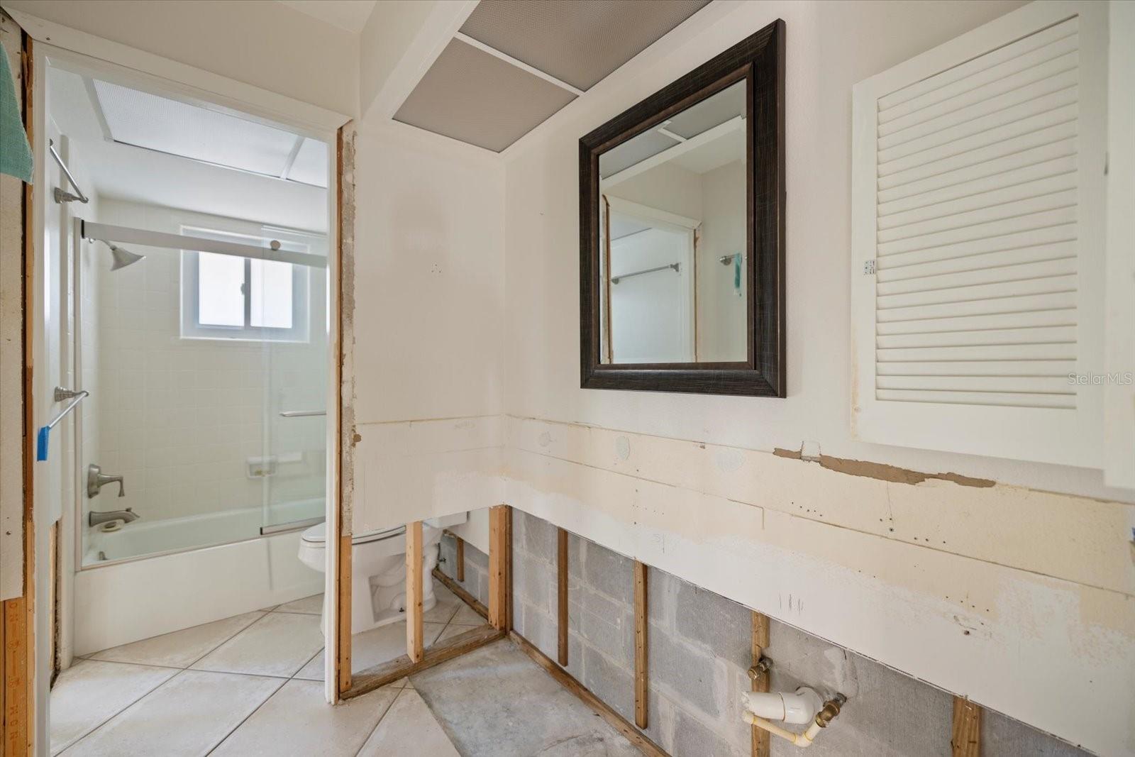 106 VILLA DR #106