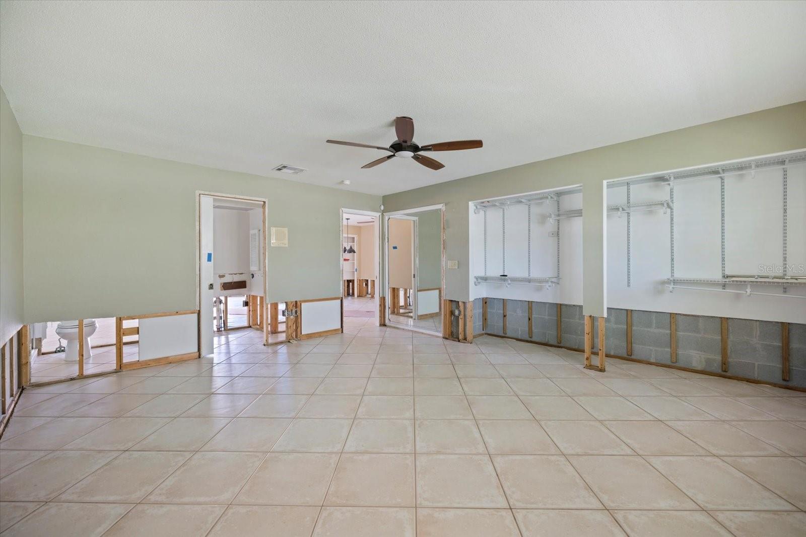 106 VILLA DR #106