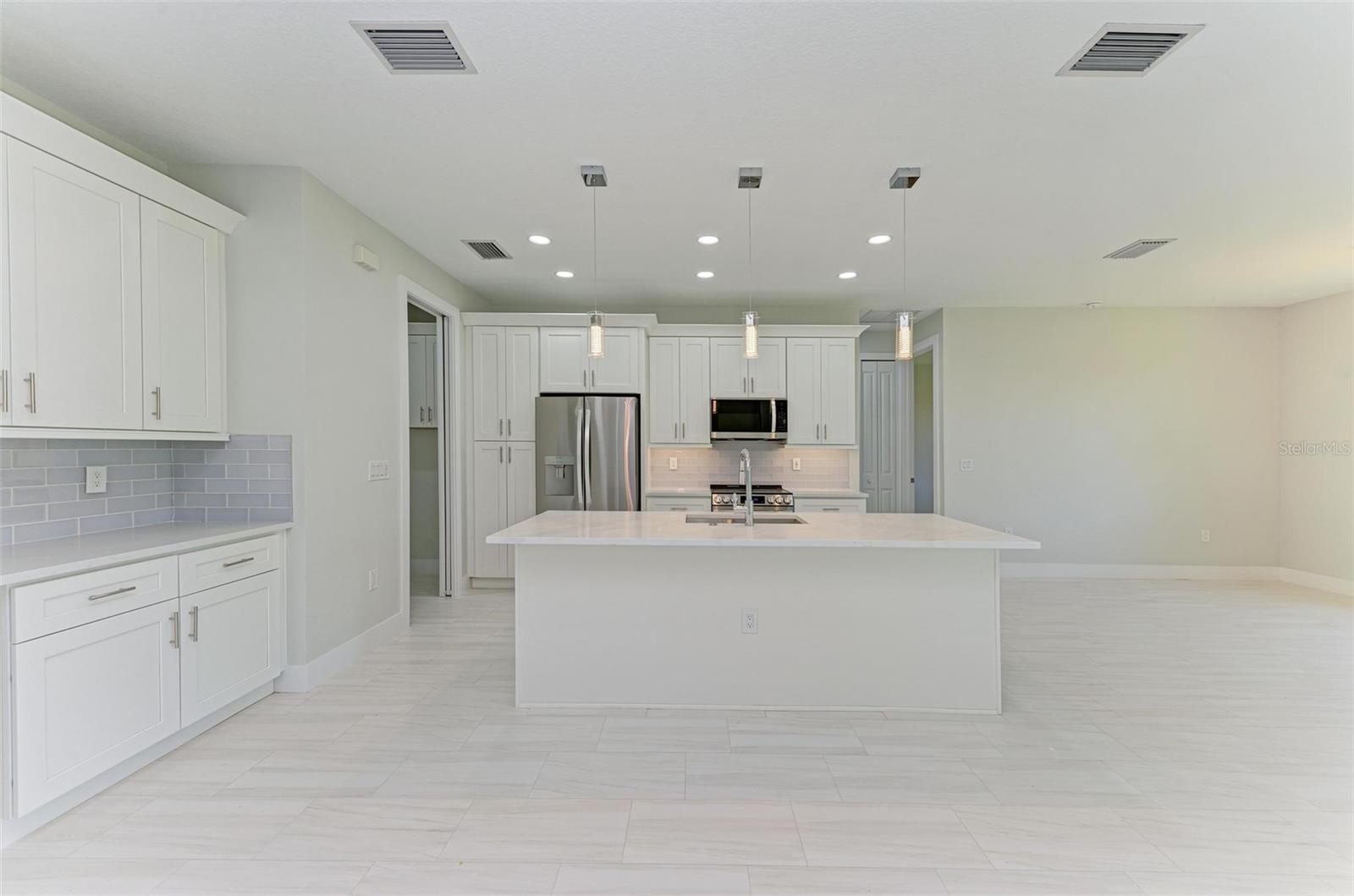 7648 TOTEM AVE