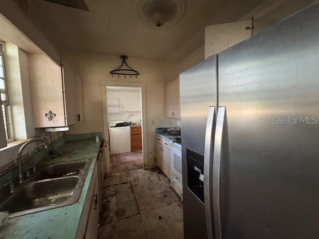 324 N BRINK AVE