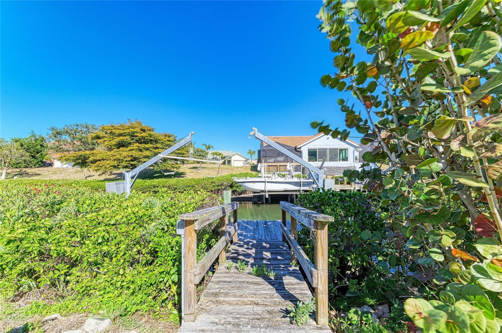 185 INLETS BLVD #185