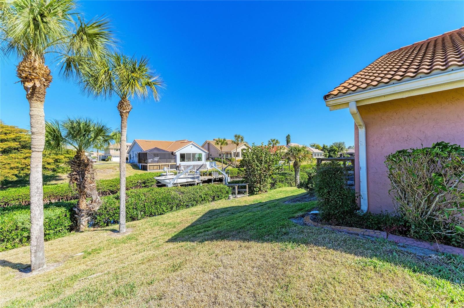 185 INLETS BLVD #185