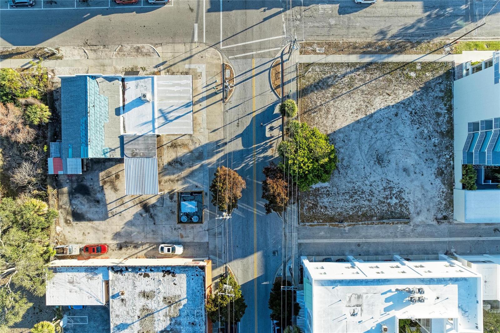 400 W CENTRAL AVE