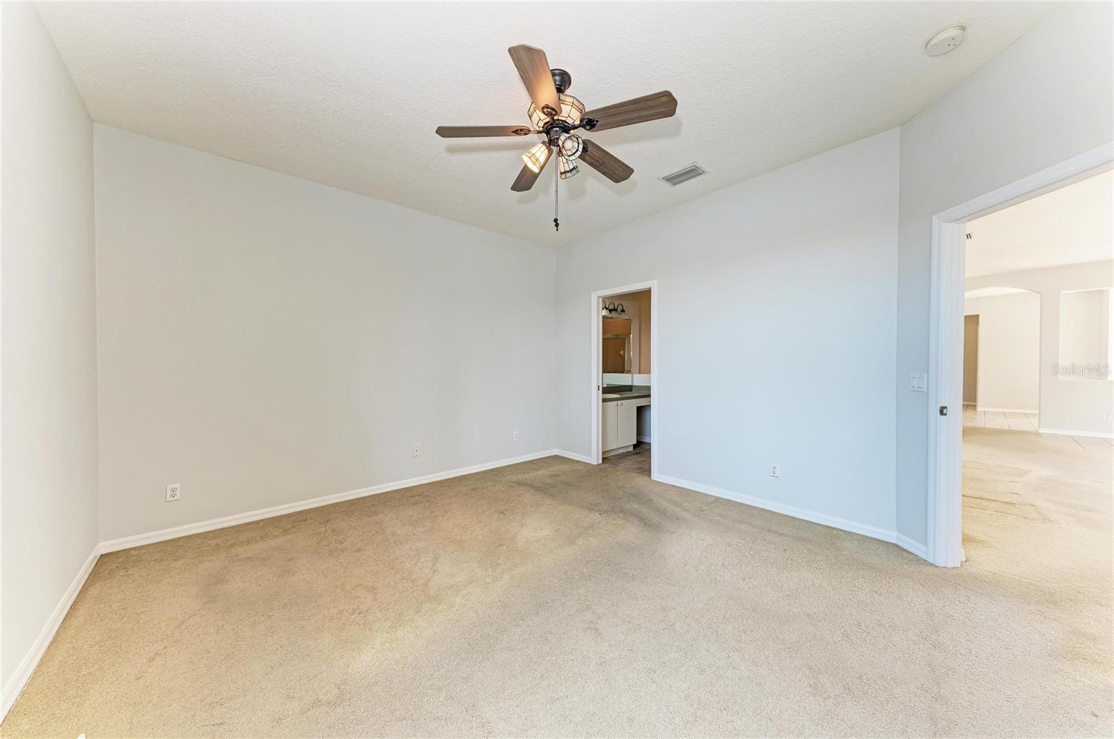 1826 SAN SILVESTRO DR