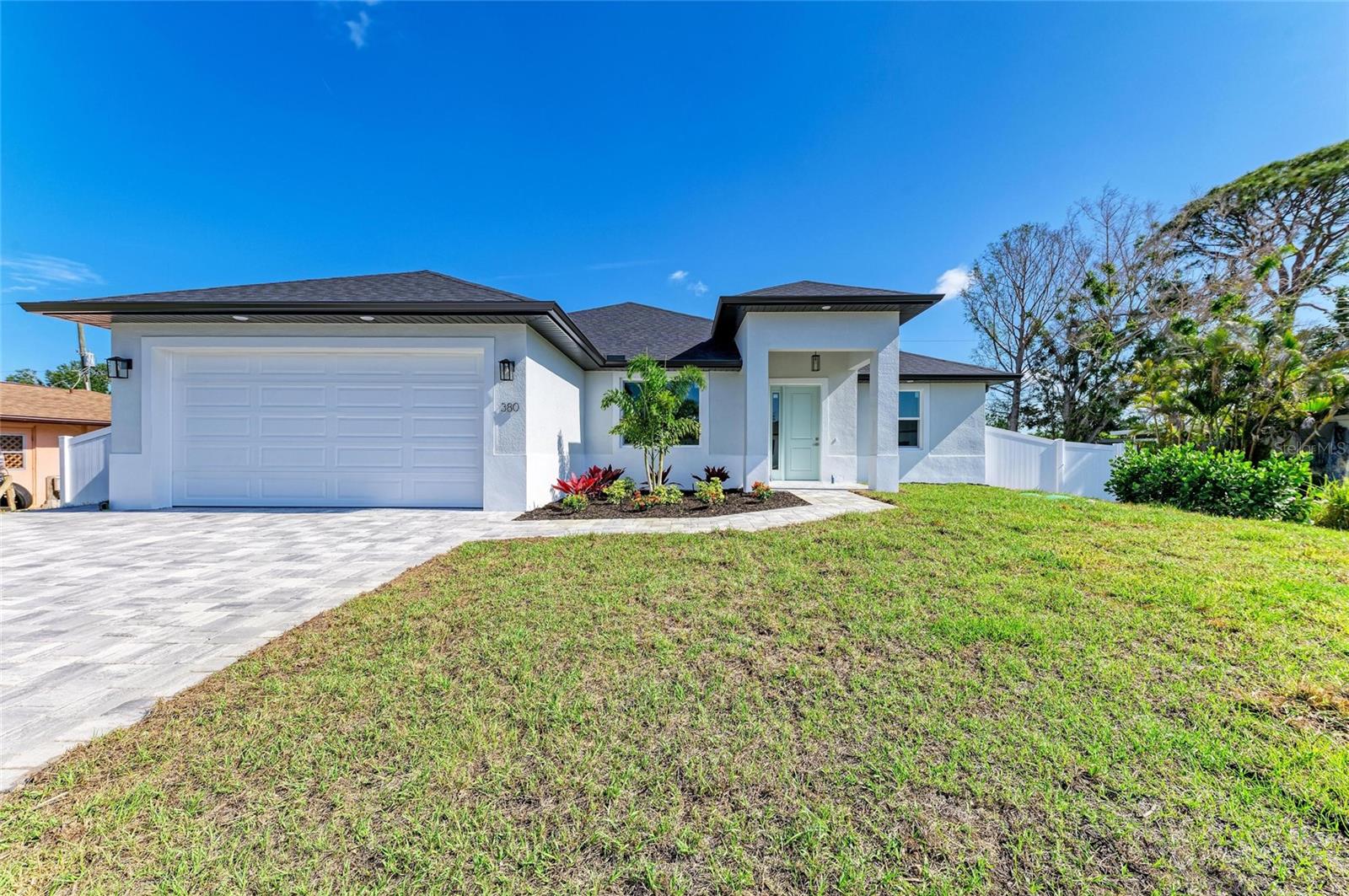 380 HOLLY RD