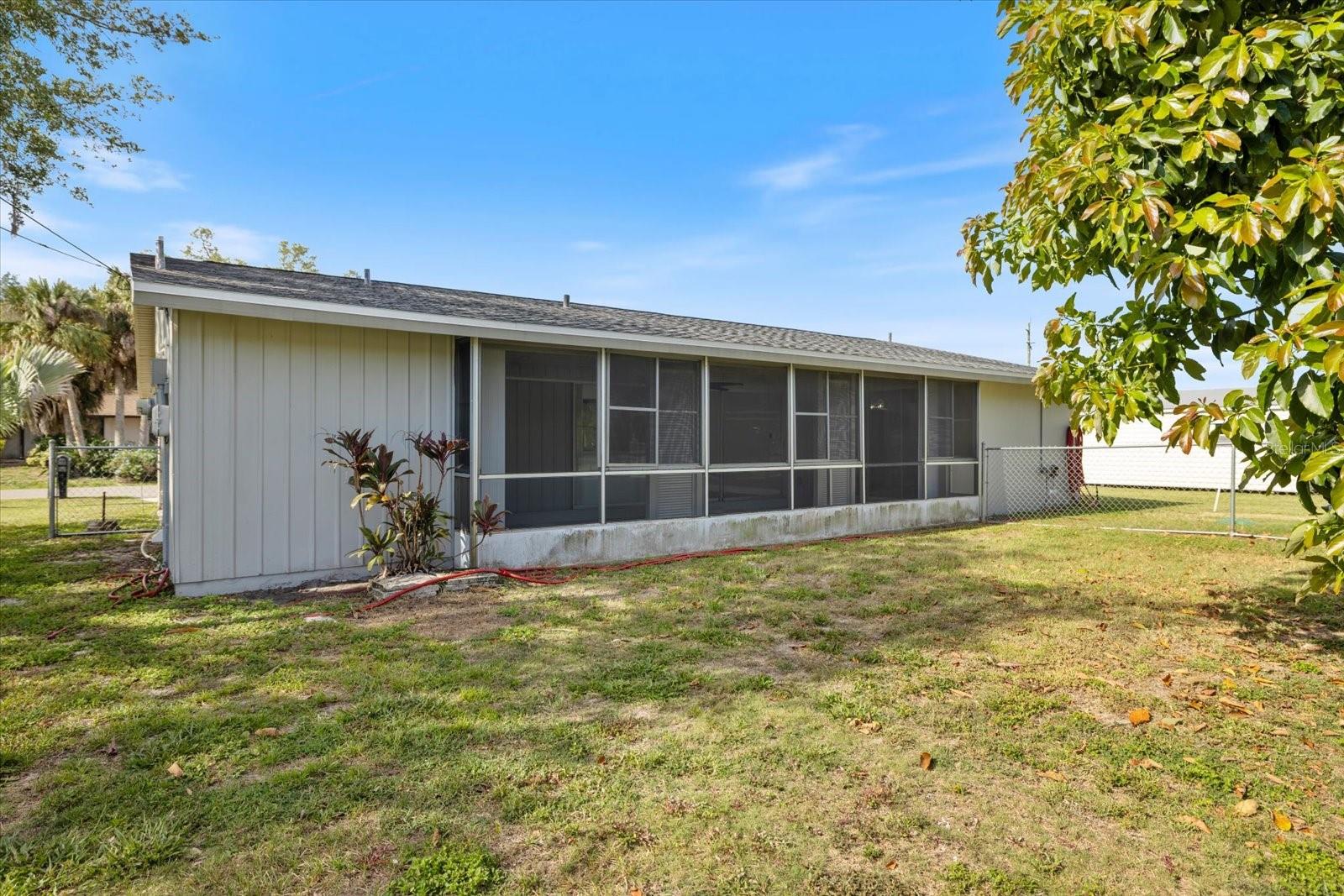 1184 BARBOUR AVE