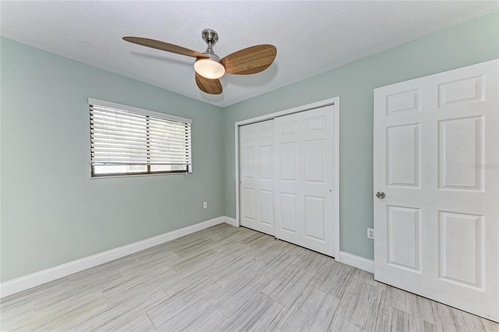 627 ALLIGATOR DR