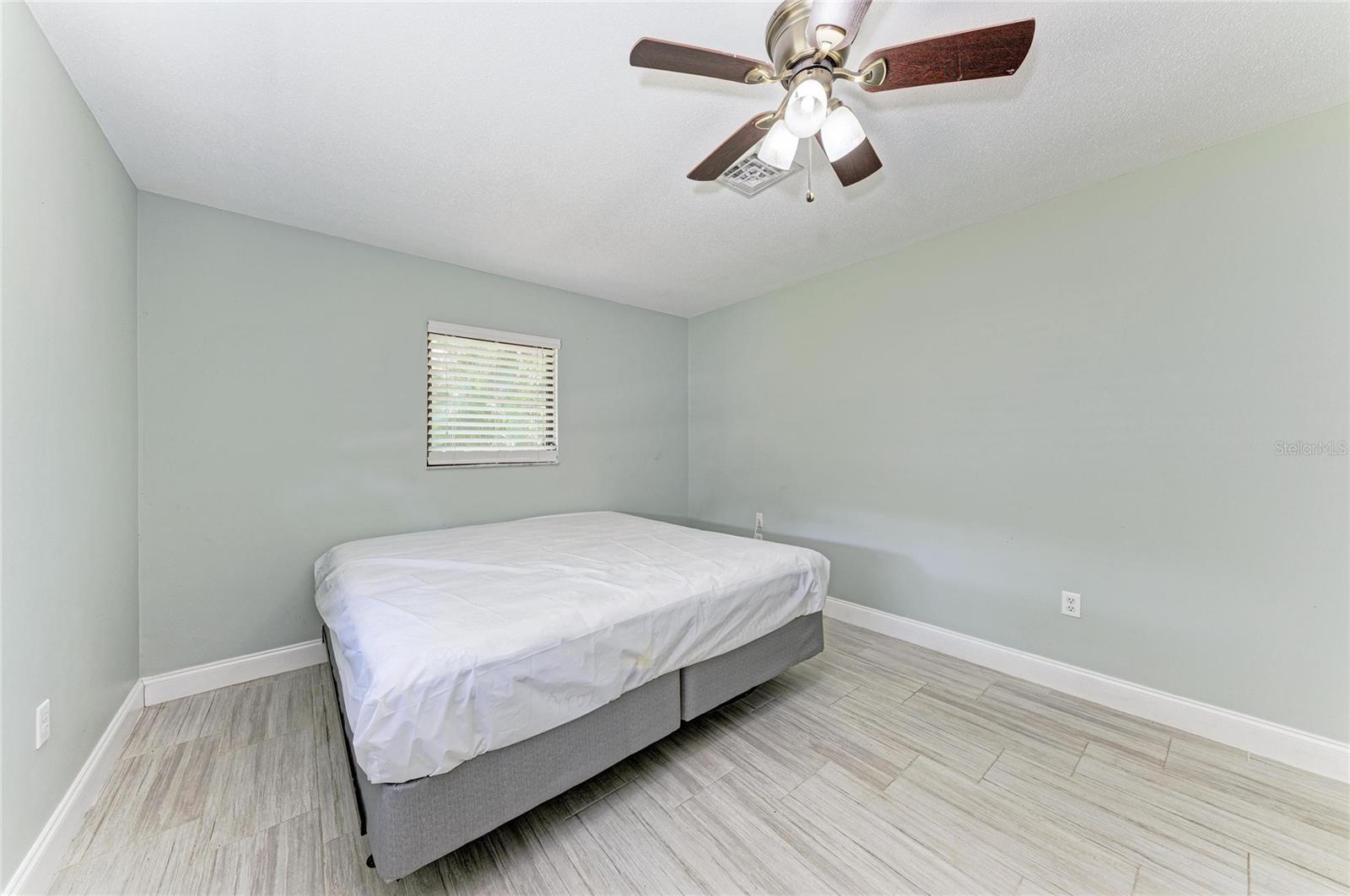627 ALLIGATOR DR