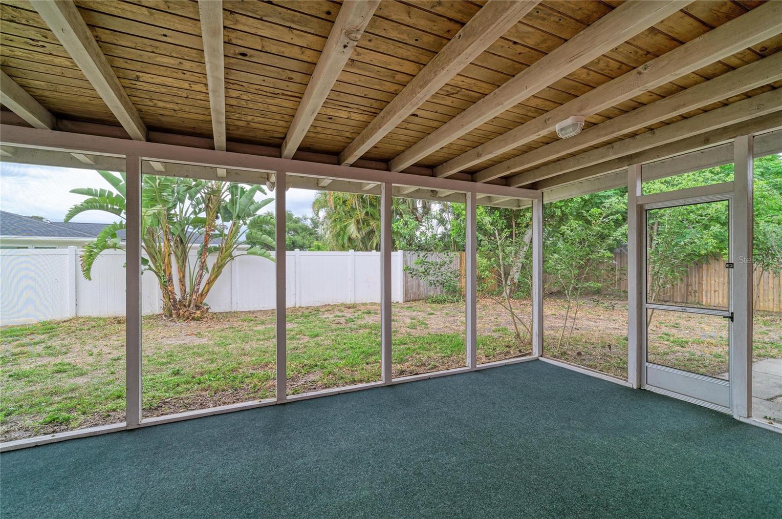 2615 SHERIDAN DR