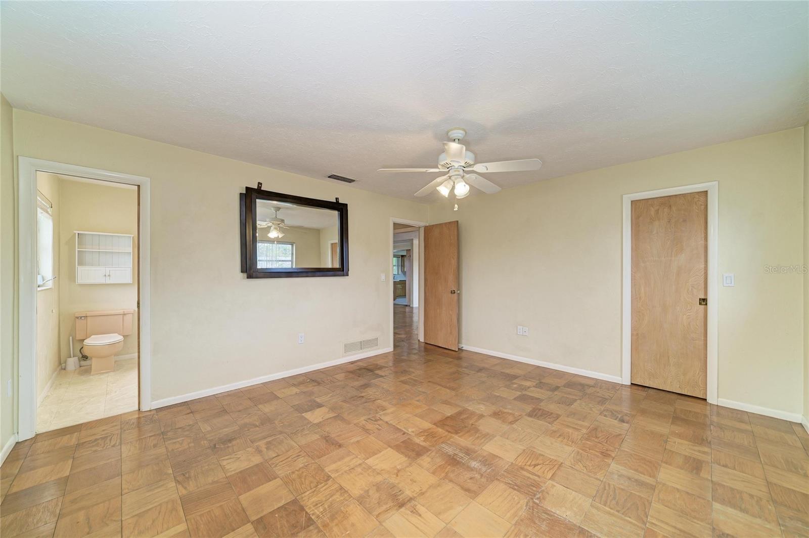 2615 SHERIDAN DR