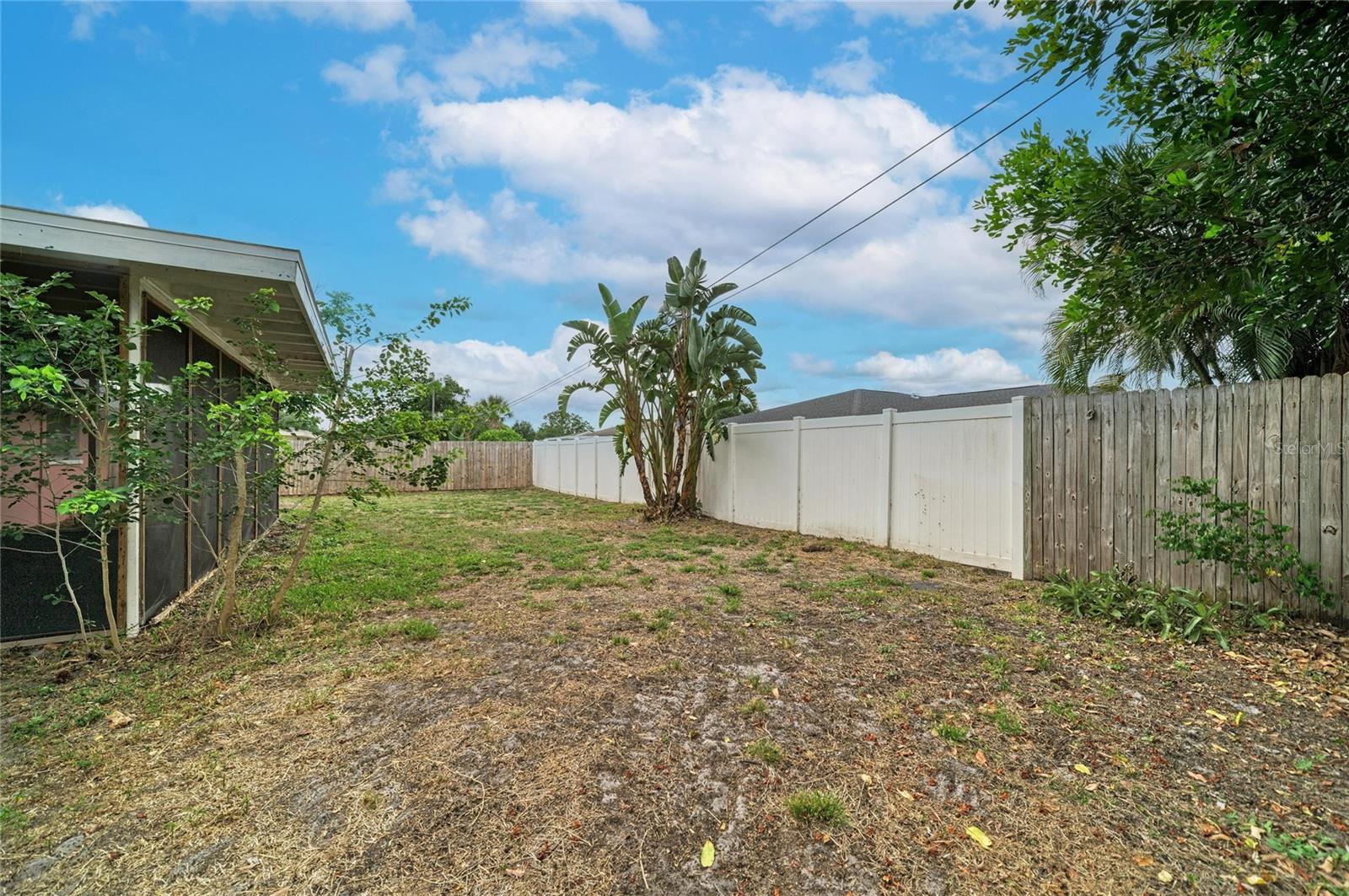 2615 SHERIDAN DR