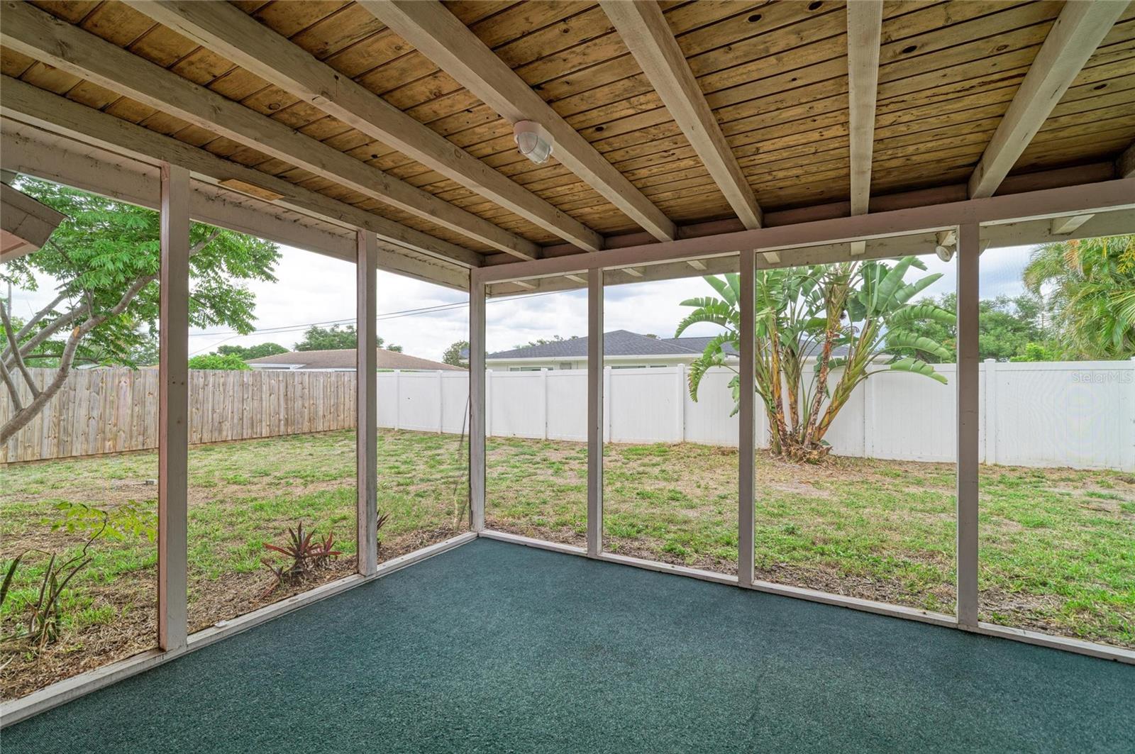 2615 SHERIDAN DR