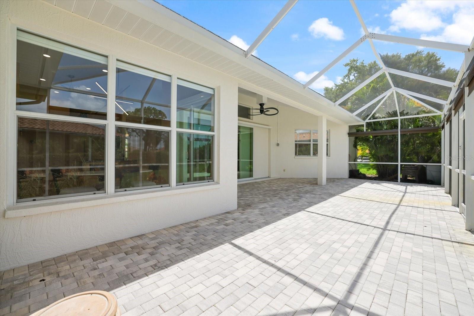 567 LAKE OF THE WOODS DR