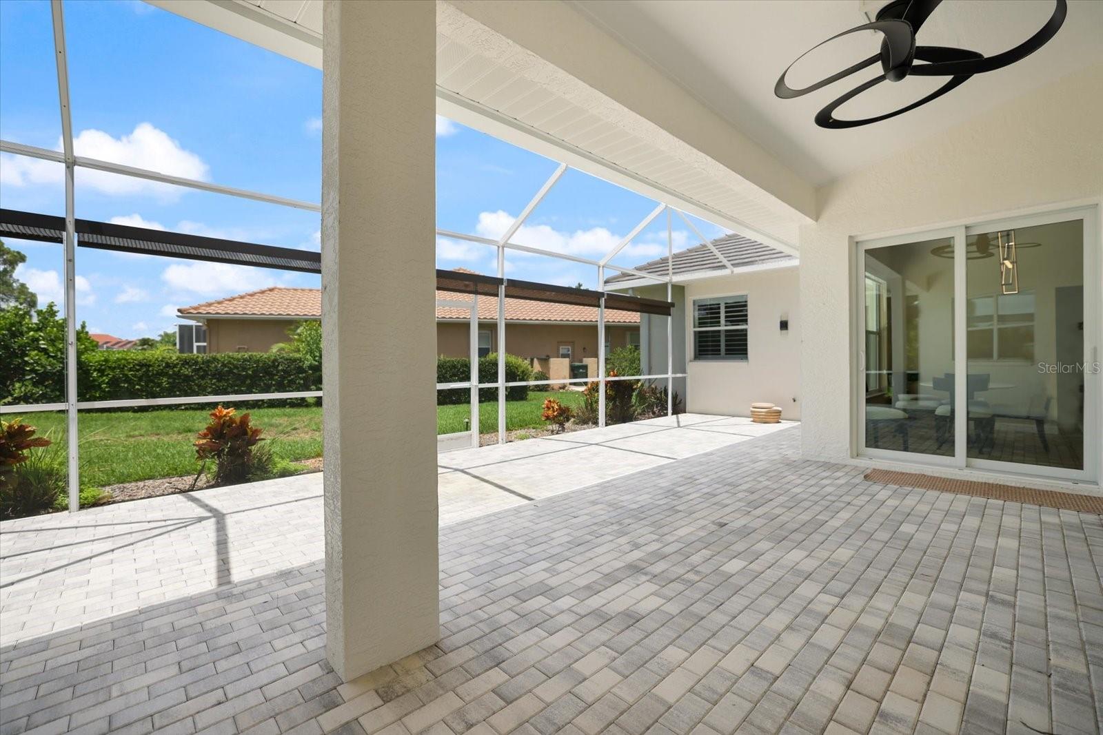 567 LAKE OF THE WOODS DR