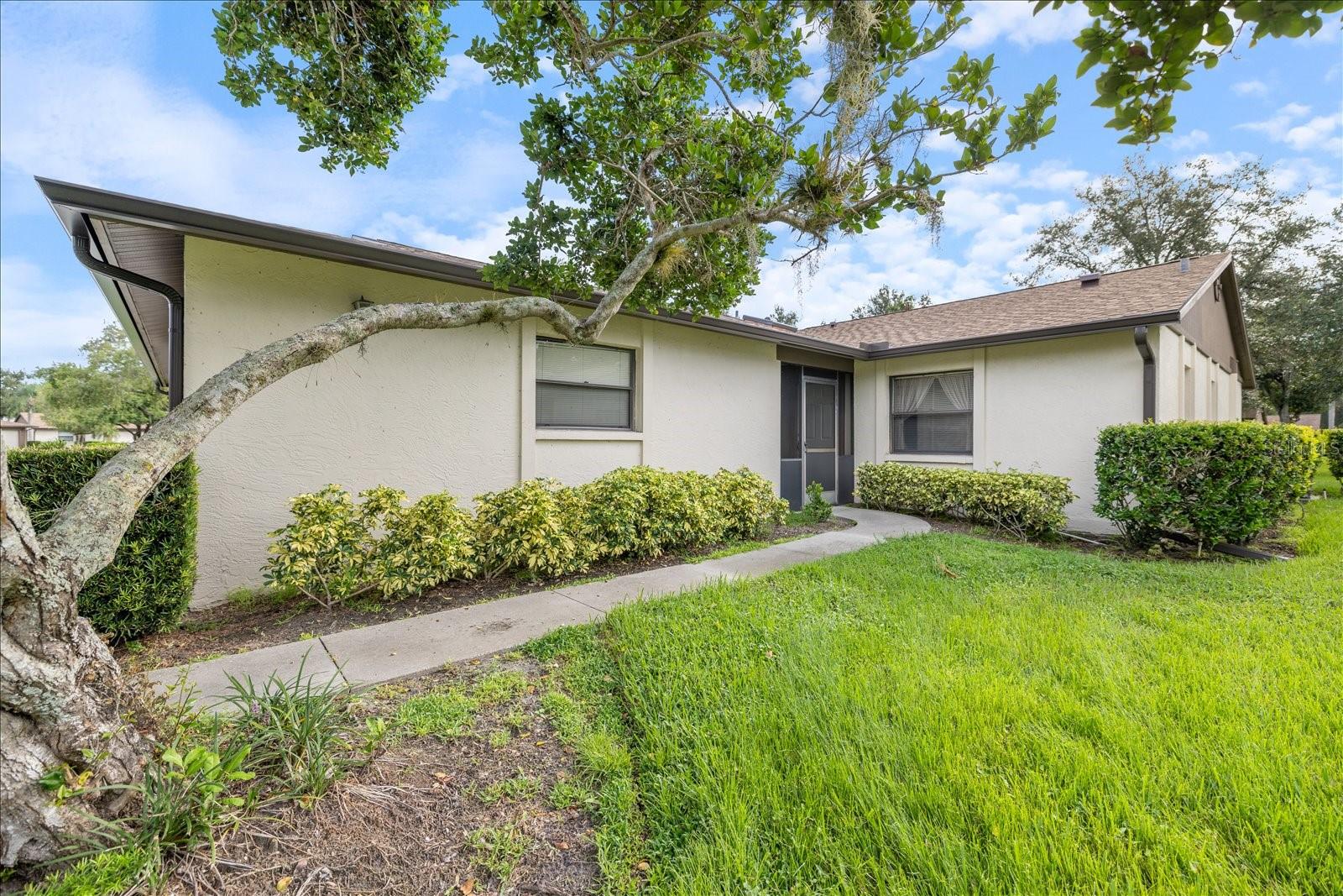 462 OAK HILL CIR #5
