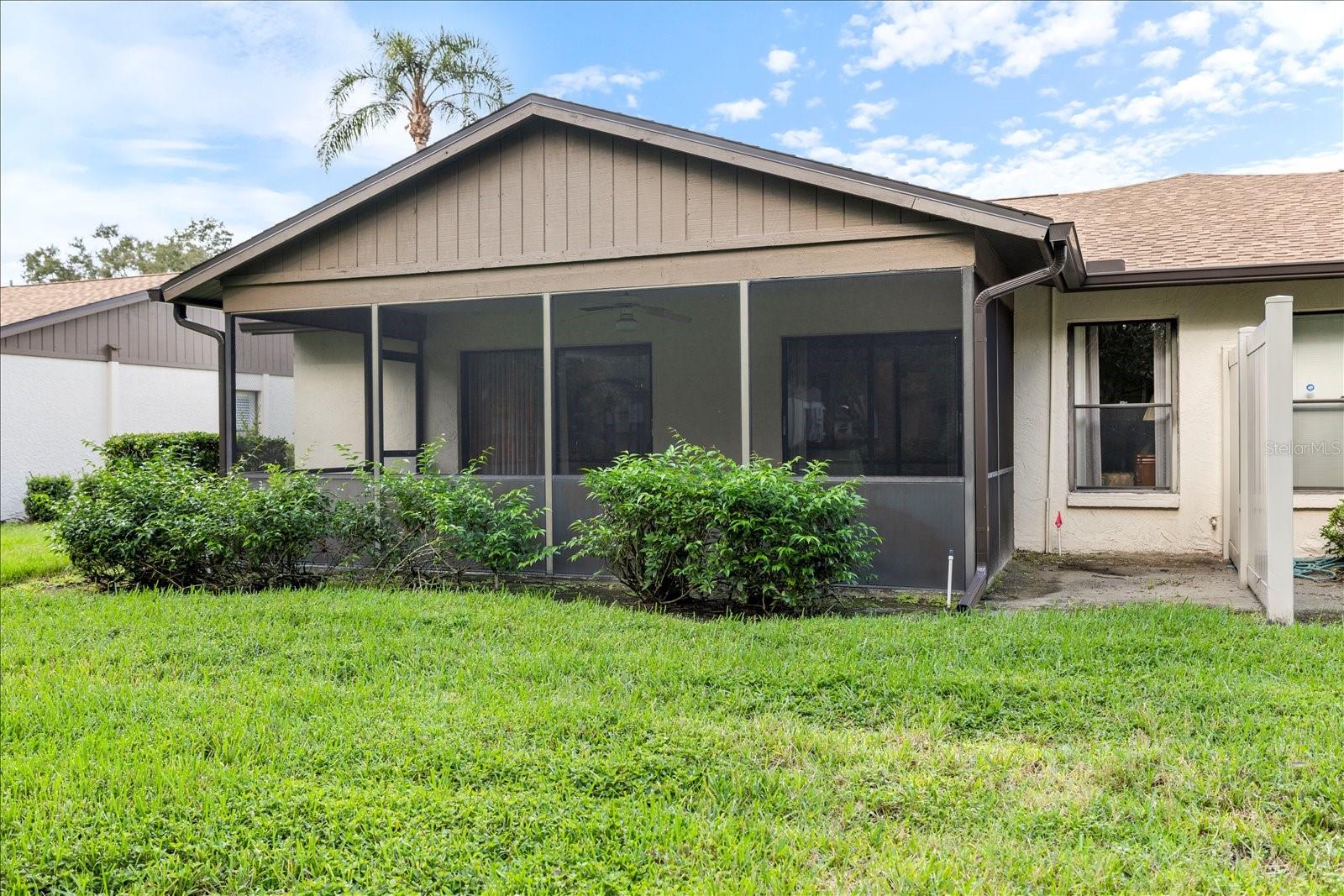 462 OAK HILL CIR #5
