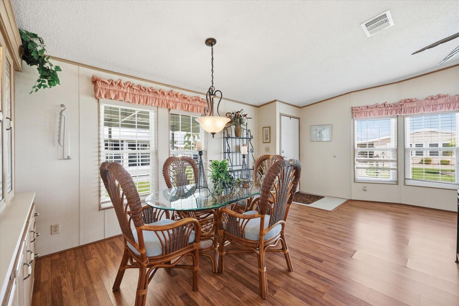 609 IGLESIA DR